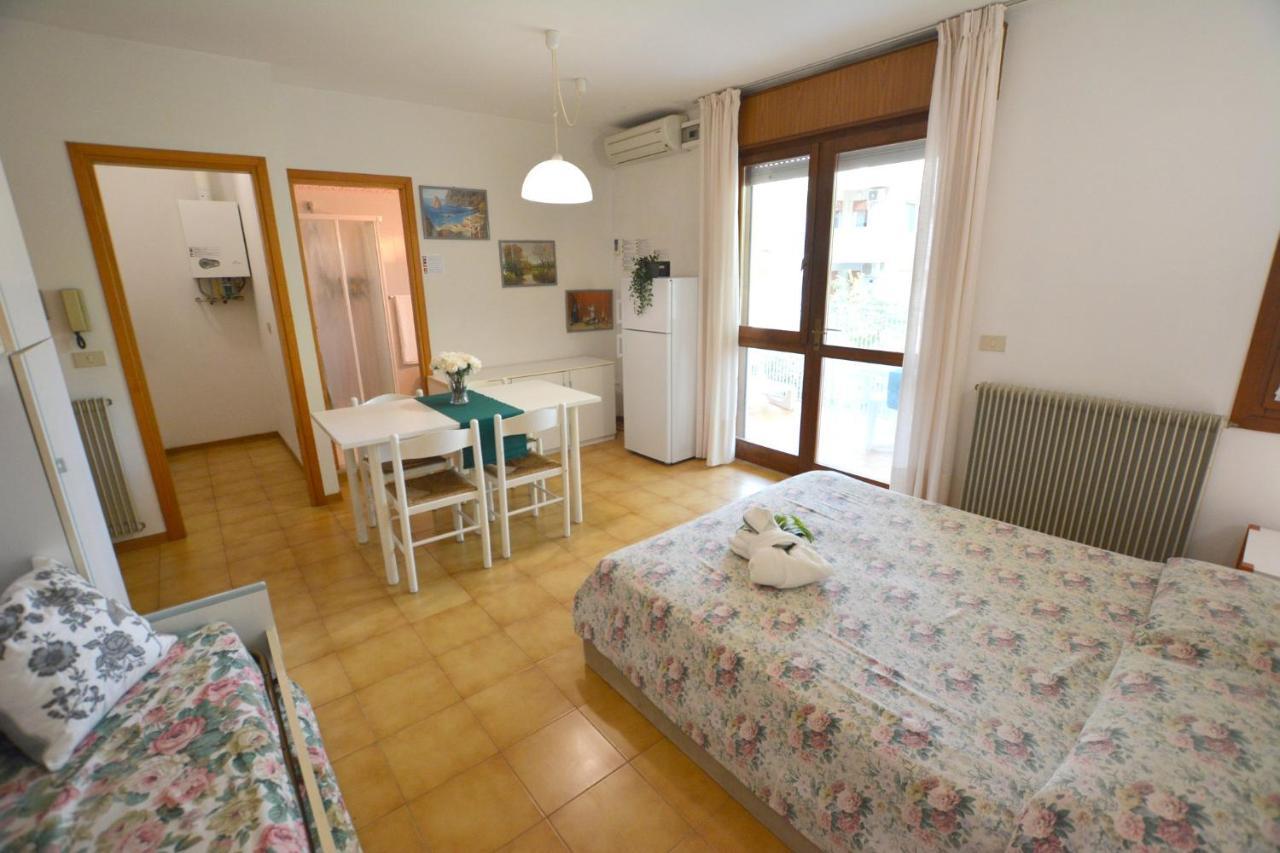 Lignano Apartman Lignano Sabbiadoro Kültér fotó