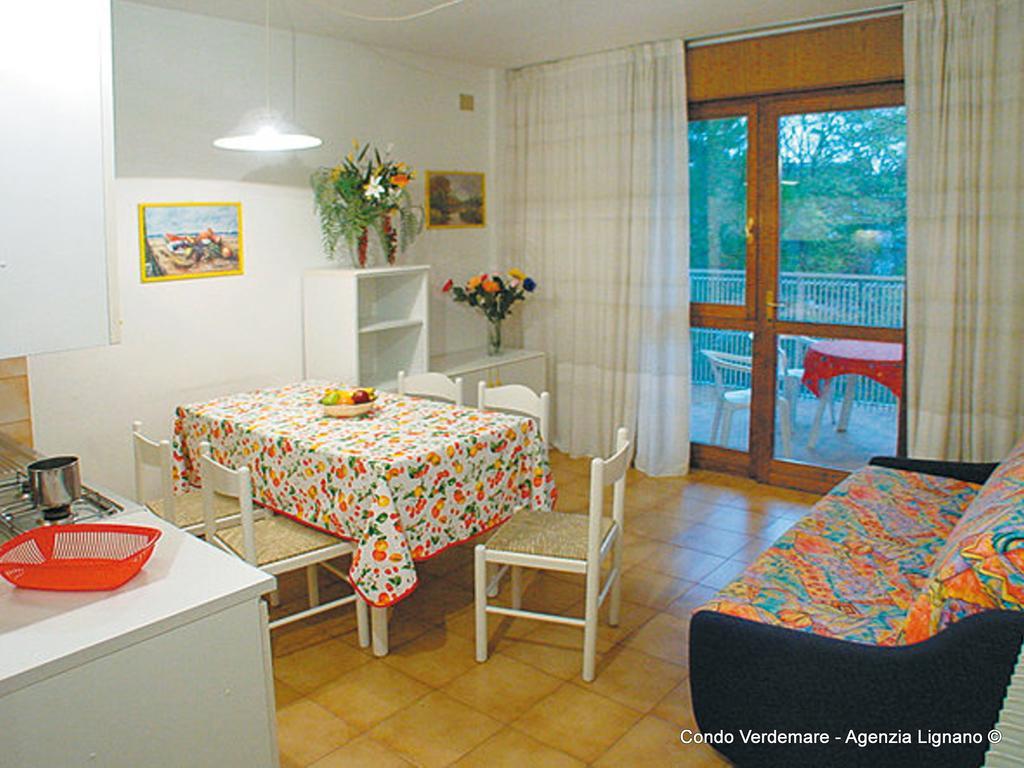 Lignano Apartman Lignano Sabbiadoro Szoba fotó